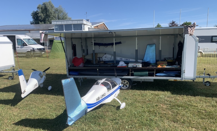 Segelflugzeuganhänger in Einachs-Ausführung (Kofferanhänger)